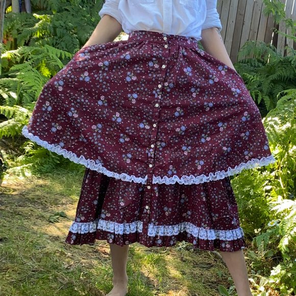 Gunne Sax Jessica's Gunnies maroon skirt - Picture 3 of 10
